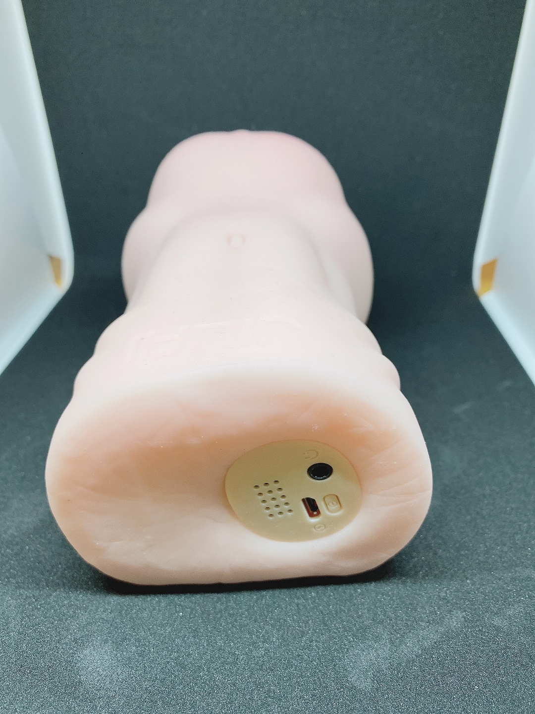  Mua Âm Đạo Giả Silicon Cầm Tay Mềm Mịn Như Thật - Có Rung Và Rên - Jiuai Nhật Bản mới nhất