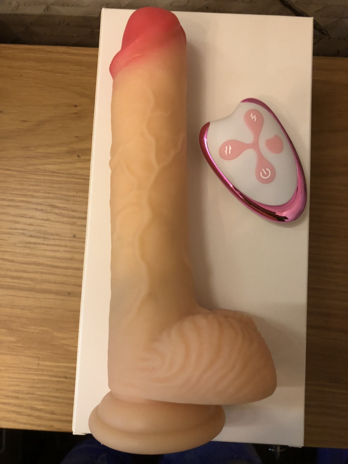  So sánh Dương Vật Giả Cao Cấp Siêu Thụt Ngoáy Kích Thích Điểm G Điều Khiển Từ Xa - Anh Chàng Tarzan Dũng giá tốt